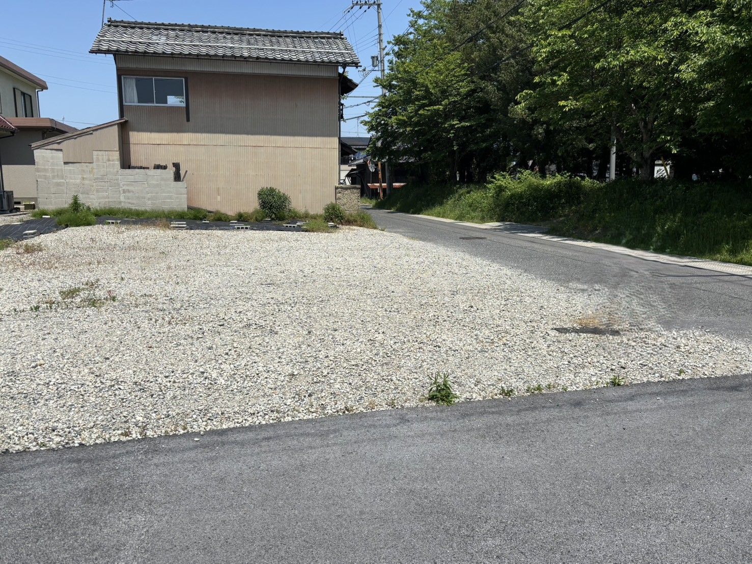滋賀県愛荘町で土地売却の悩みを解決！